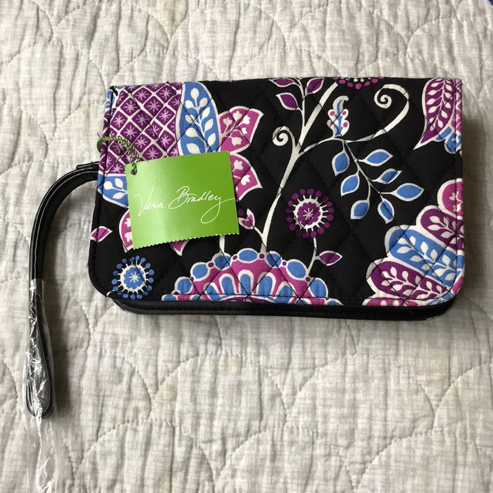 NWT VeraBradley Alpine Floral zip around wristlet